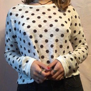 Women’s b&w polka dot top